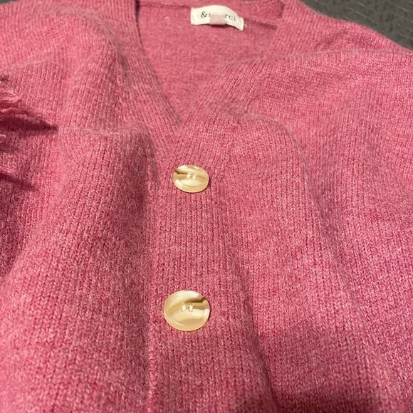 NWT— &MERCI |  Fringed Sleeve cardigan size | large - Picture 6 of 10
